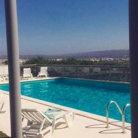 Modern Holiday Home In Salir Do Porto With Swimming Pool Salir de Porto Luaran gambar